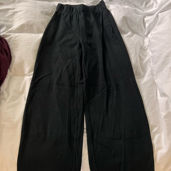 The Group Babaton Set - Picture 4 of 6